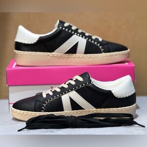 CORKYS FRIEND ZONE SNEAKERS -
BLACK - Size 10